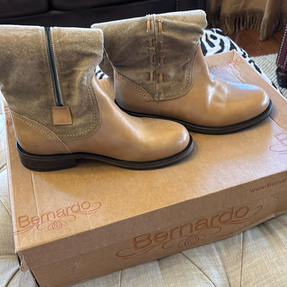 Bernardo Boots